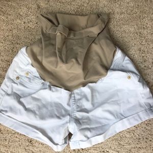 Luxe Essentials denim white maternity shorts small